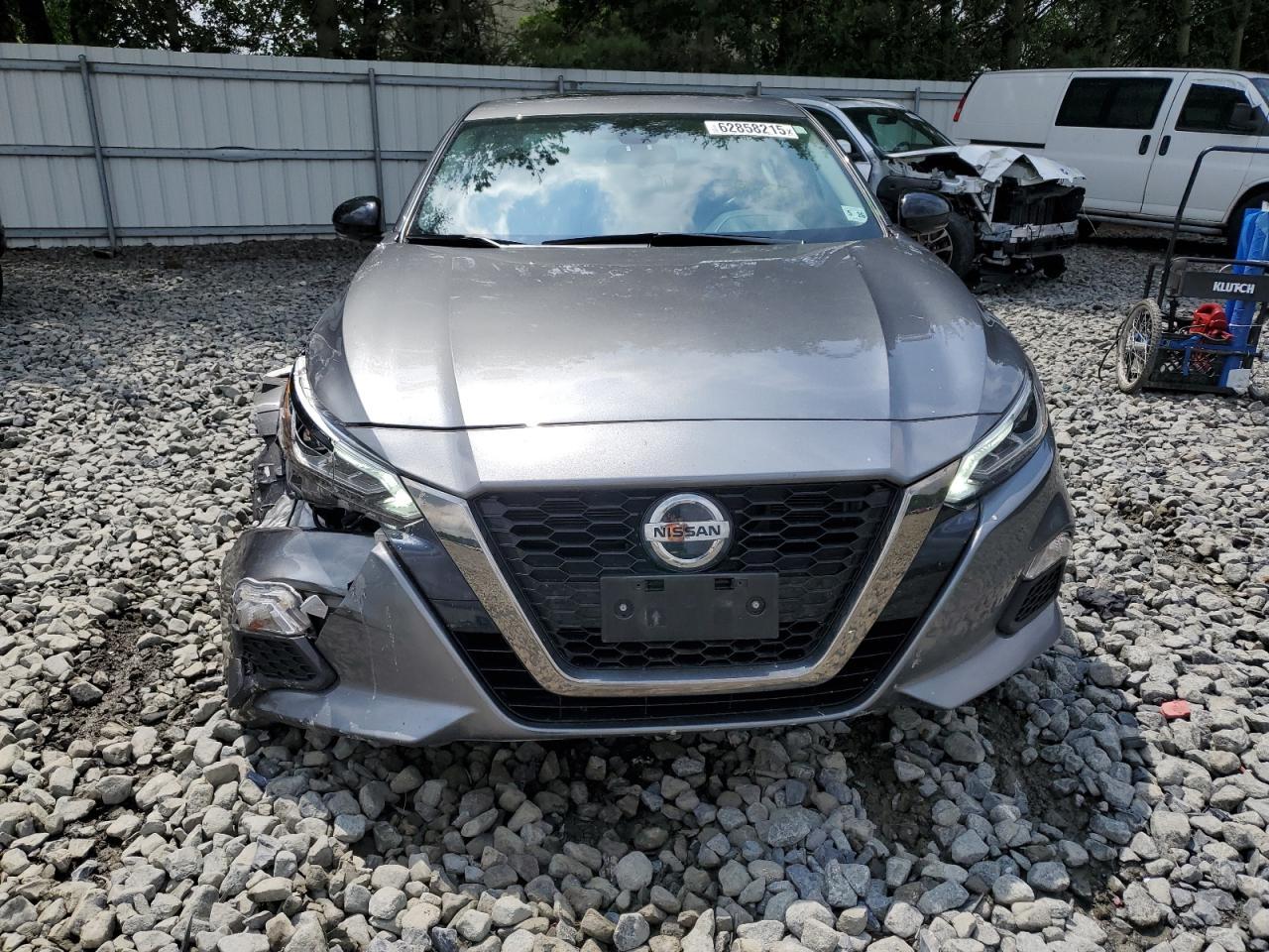 2021 NISSAN ALTIMA