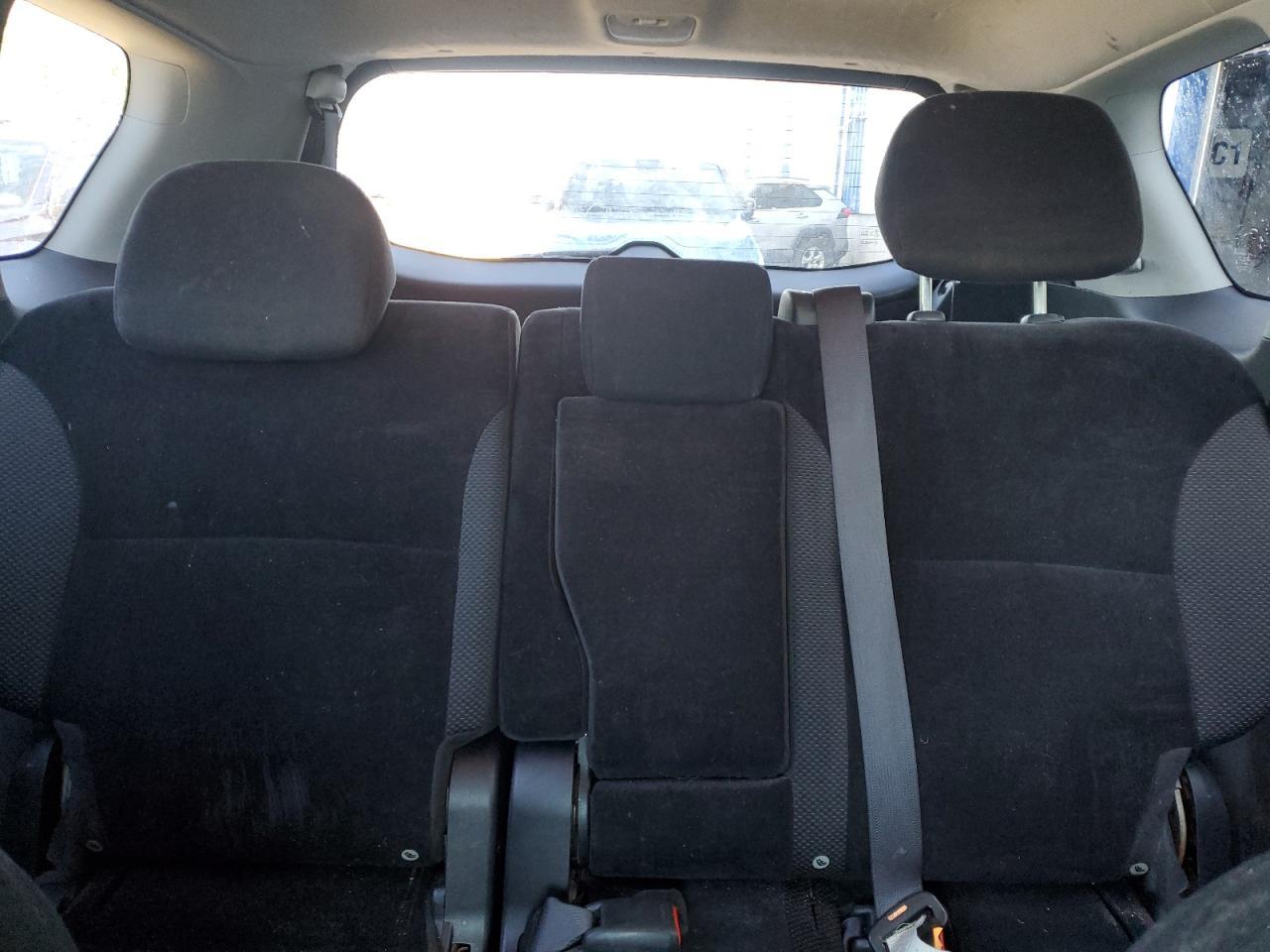 2010 MITSUBISHI outlander