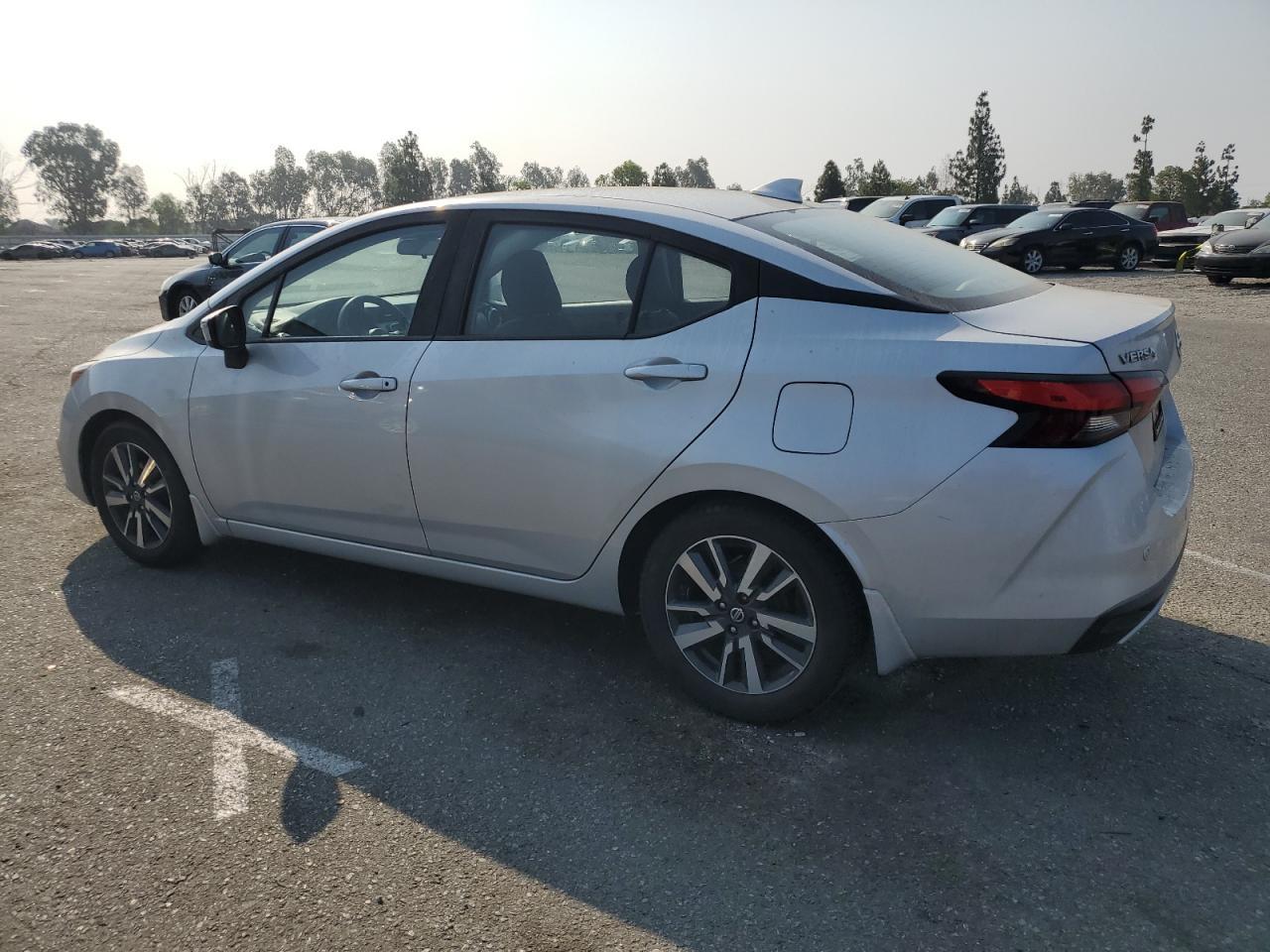 2020 NISSAN VERSA