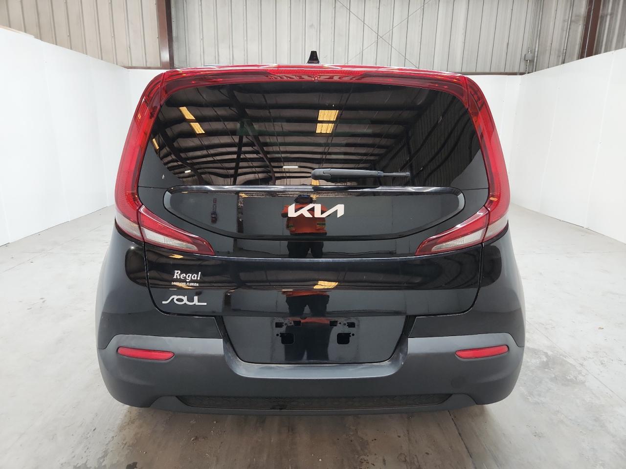 2022 KIA SOUL