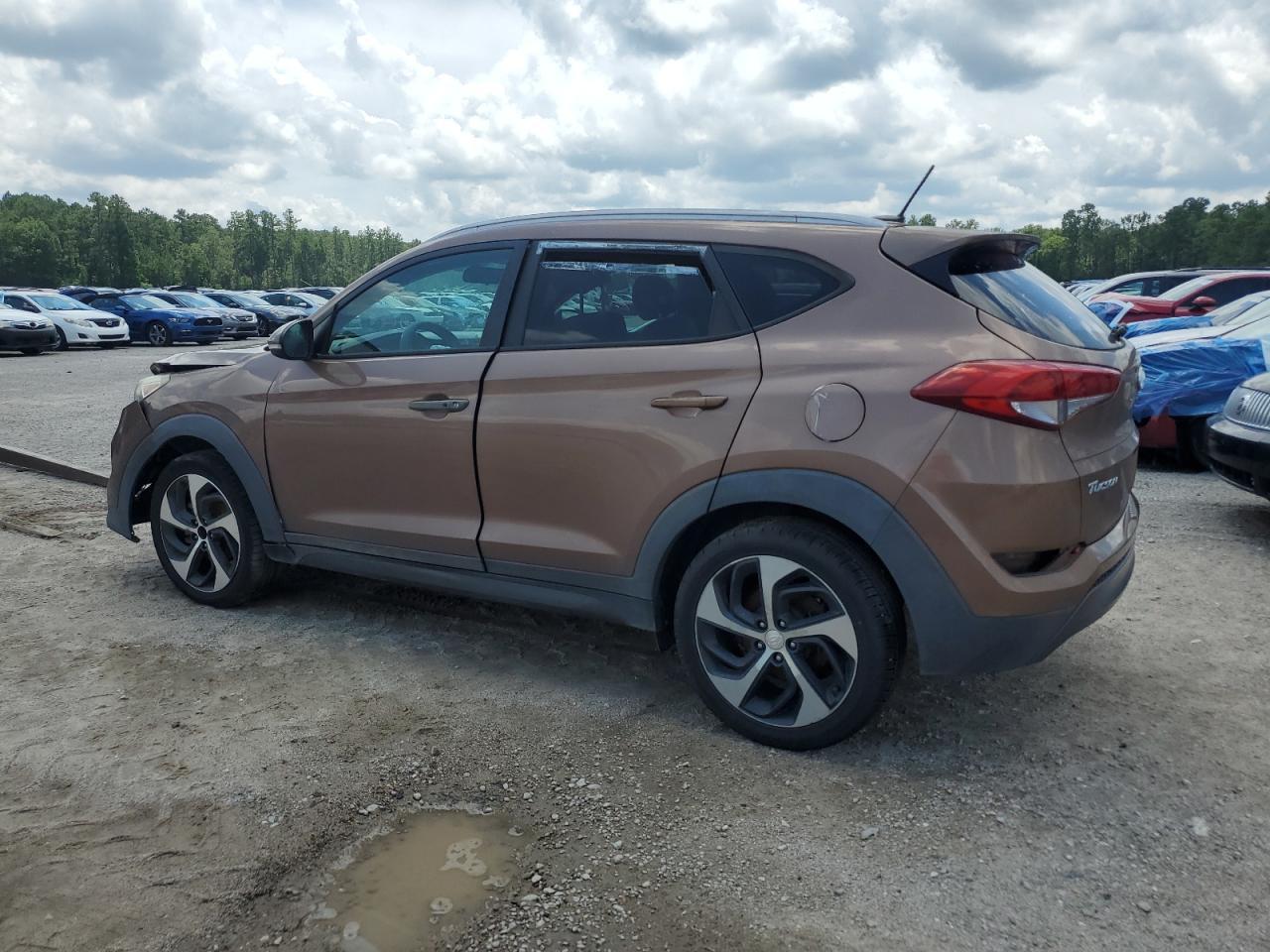 2016 HYUNDAI TUCSON
