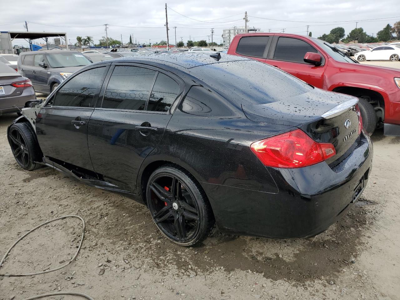 2012 INFINITI G37