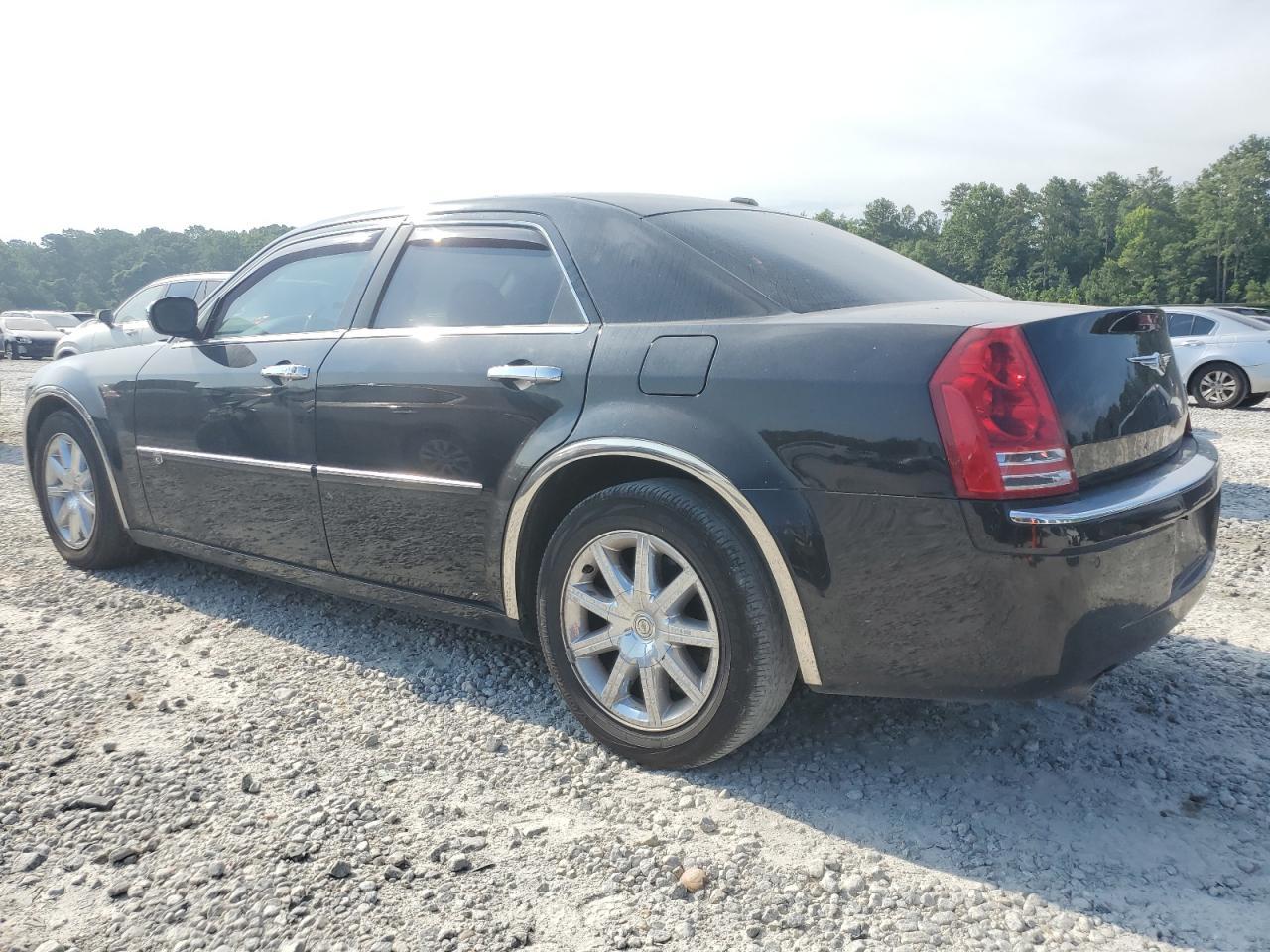 2010 CHRYSLER 300
