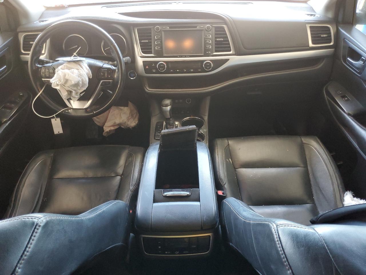 2018 TOYOTA HIGHLANDER