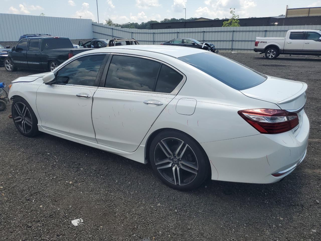 2017 HONDA ACCORD