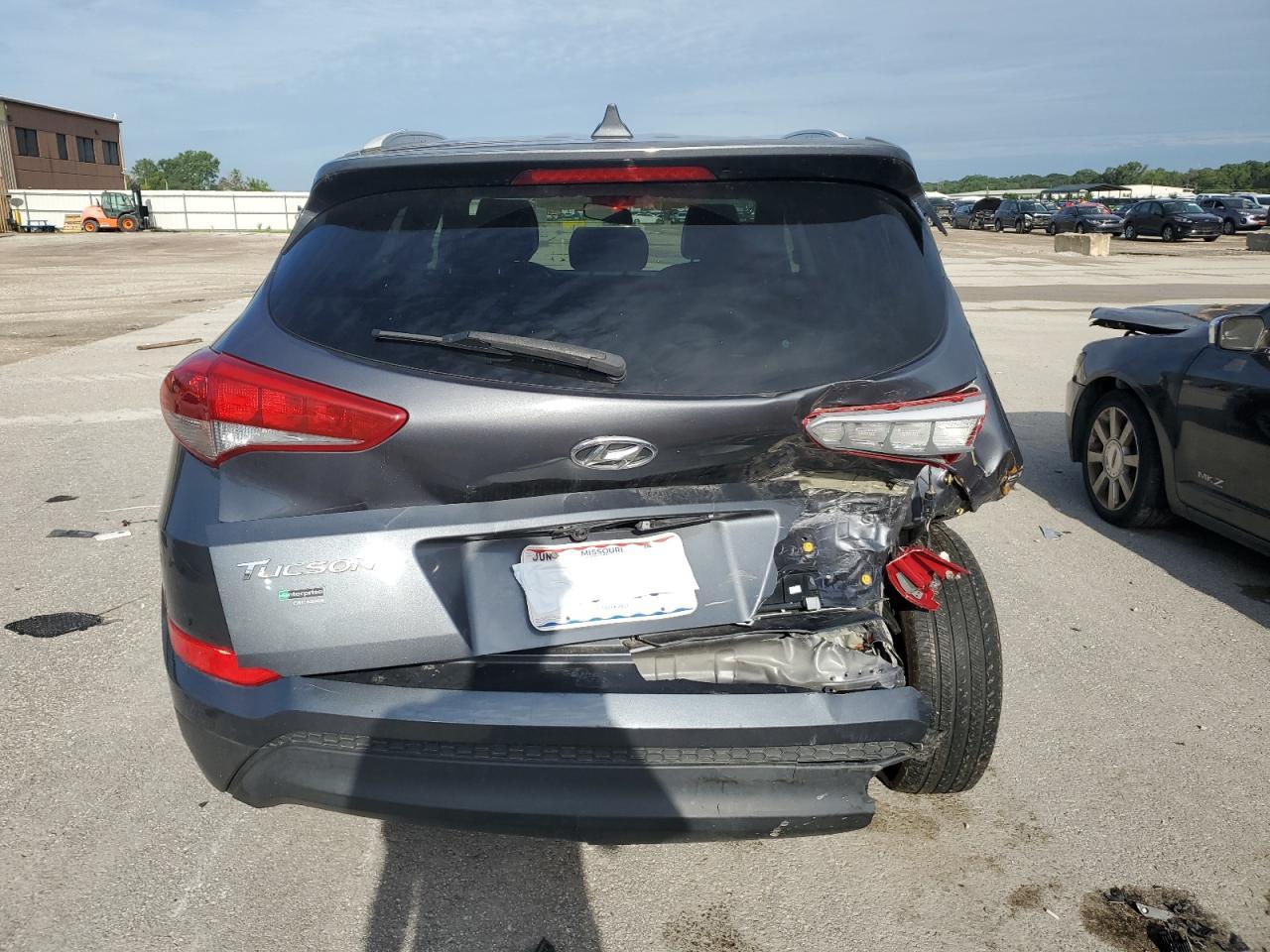 2018 HYUNDAI TUCSON