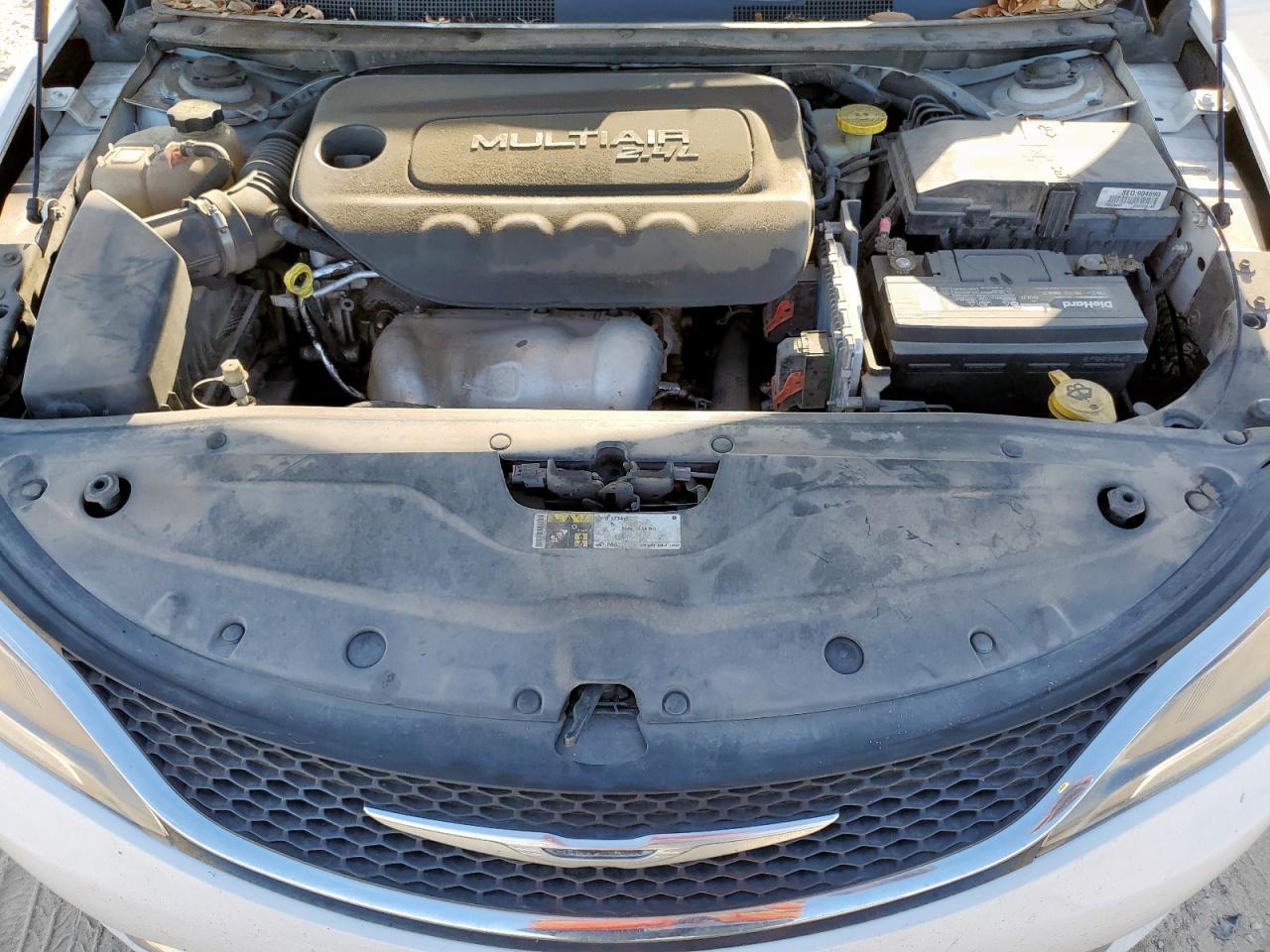 2015 CHRYSLER 200