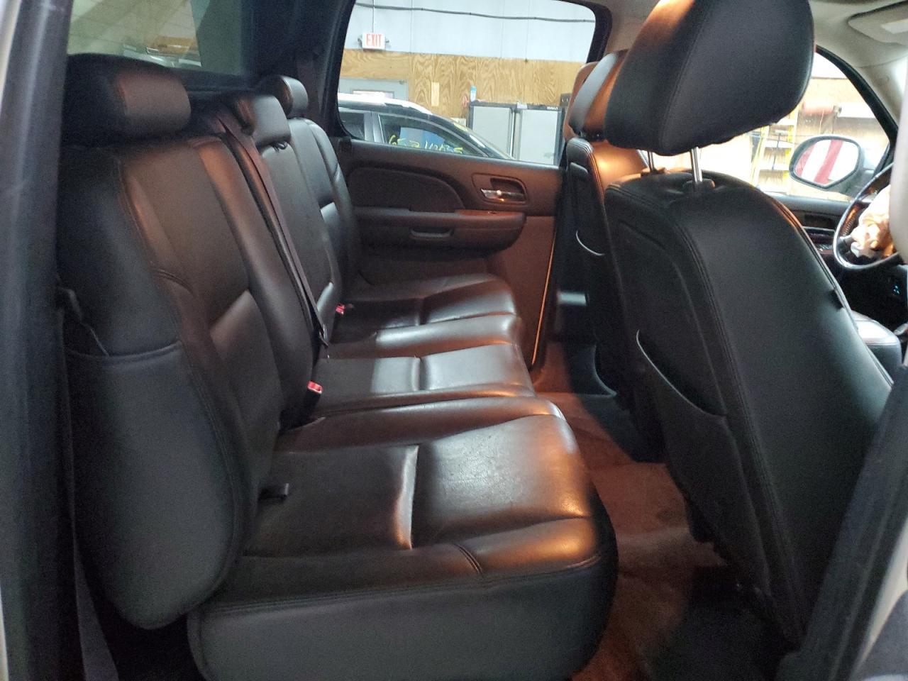 2013 CHEVROLET Avalanche