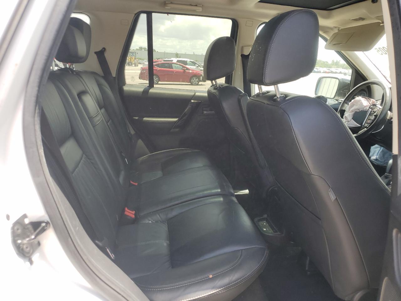 2013 LAND ROVER LR2