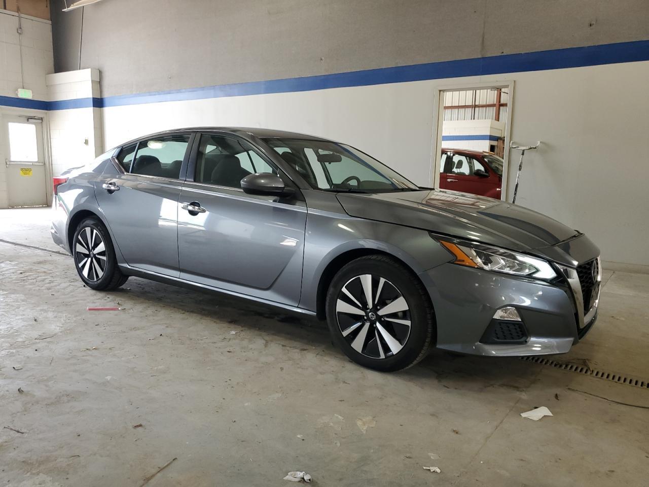 2022 NISSAN ALTIMA