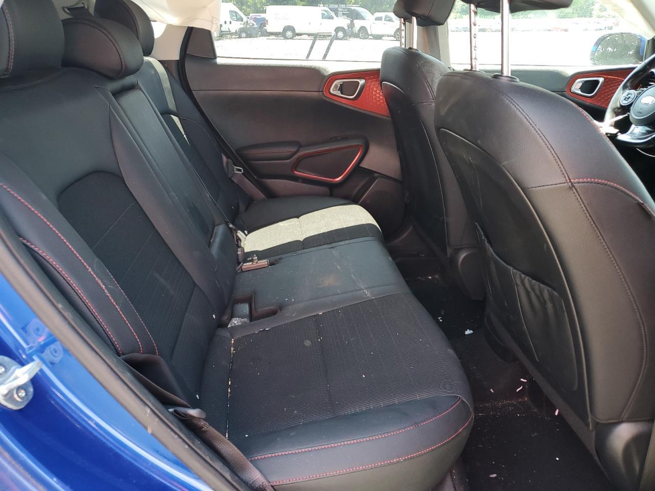 2021 KIA SOUL