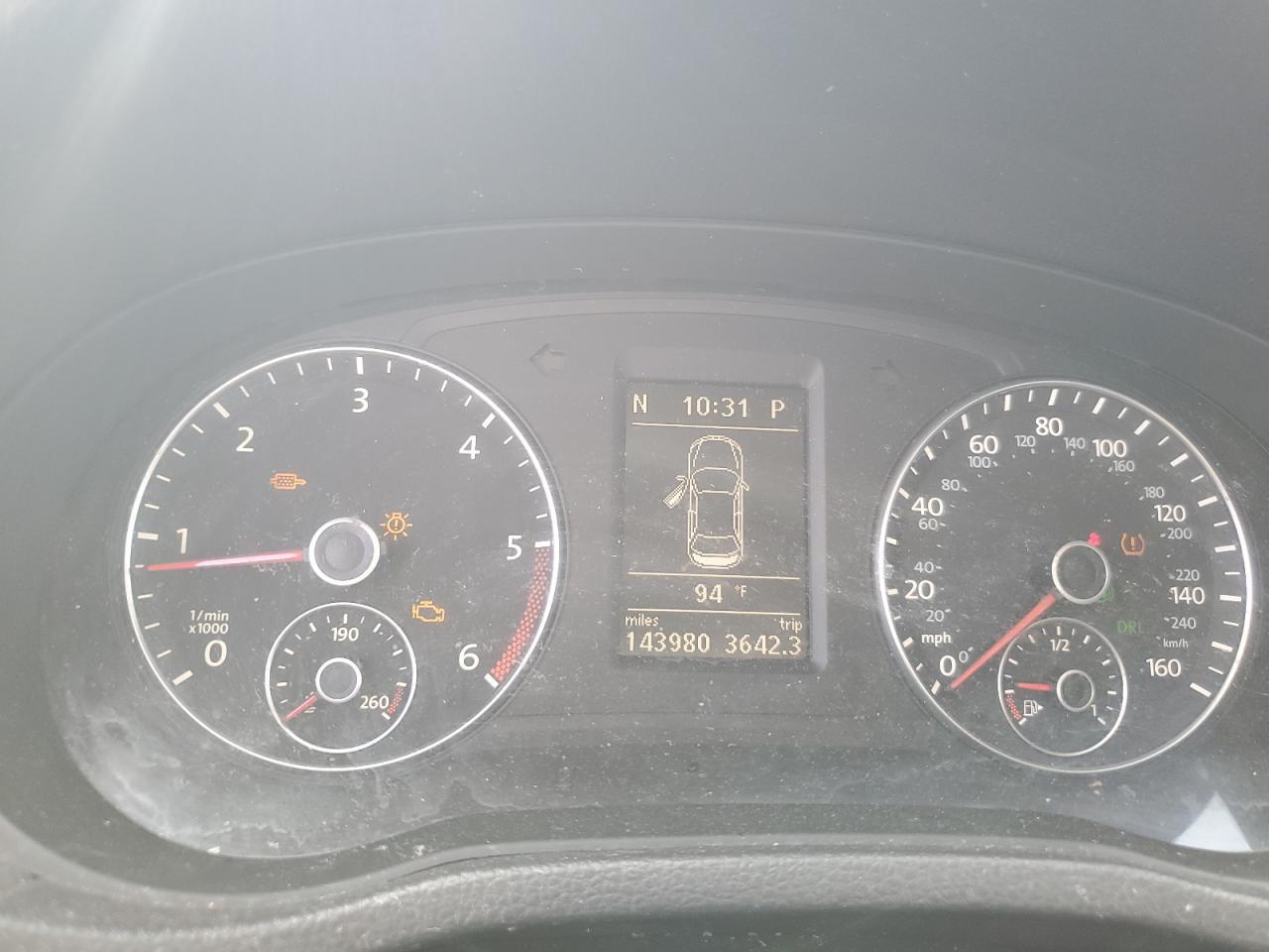 2012 VOLKSWAGEN Passat