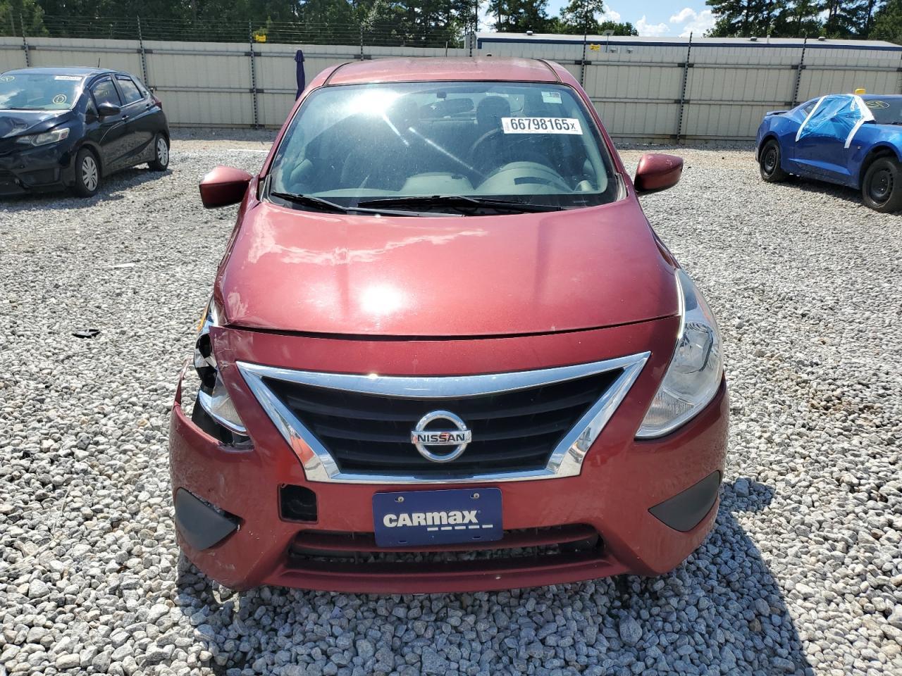 2018 NISSAN VERSA
