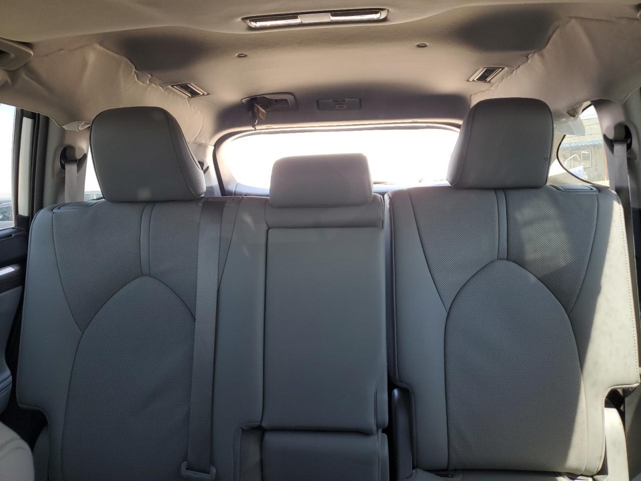 2020 TOYOTA HIGHLANDER