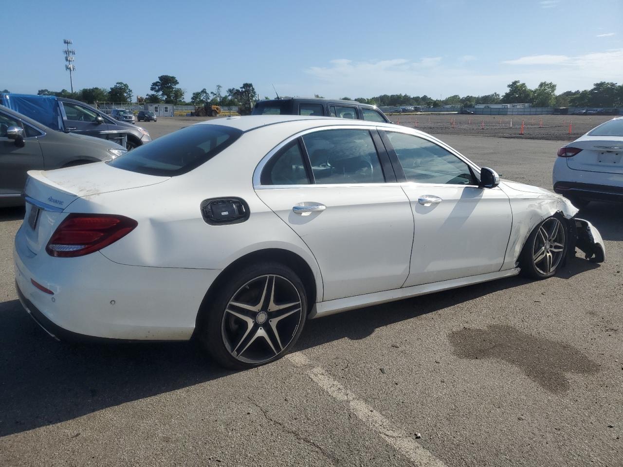 2017 MERCEDES-BENZ E-Class