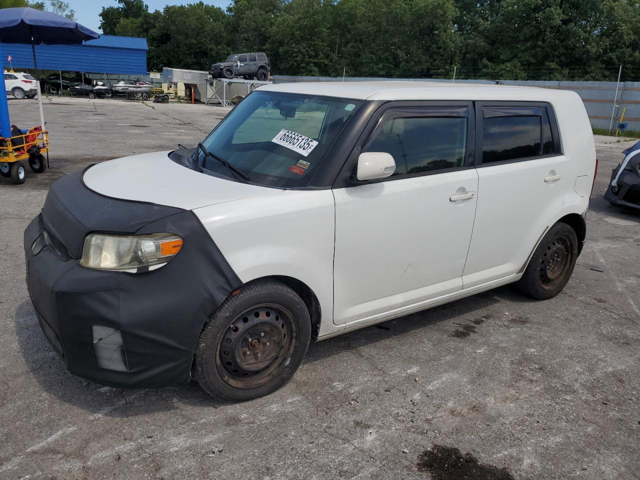 2014 TOYOTA SCION