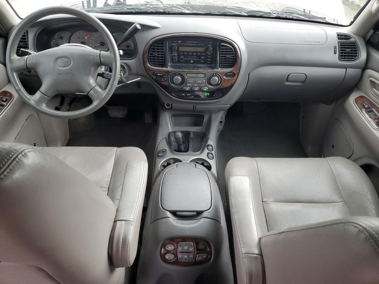 2001 TOYOTA Sequoia