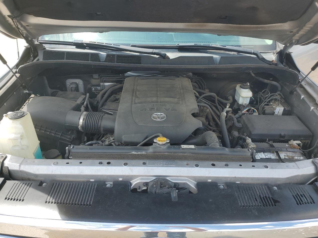 2016 TOYOTA TUNDRA
