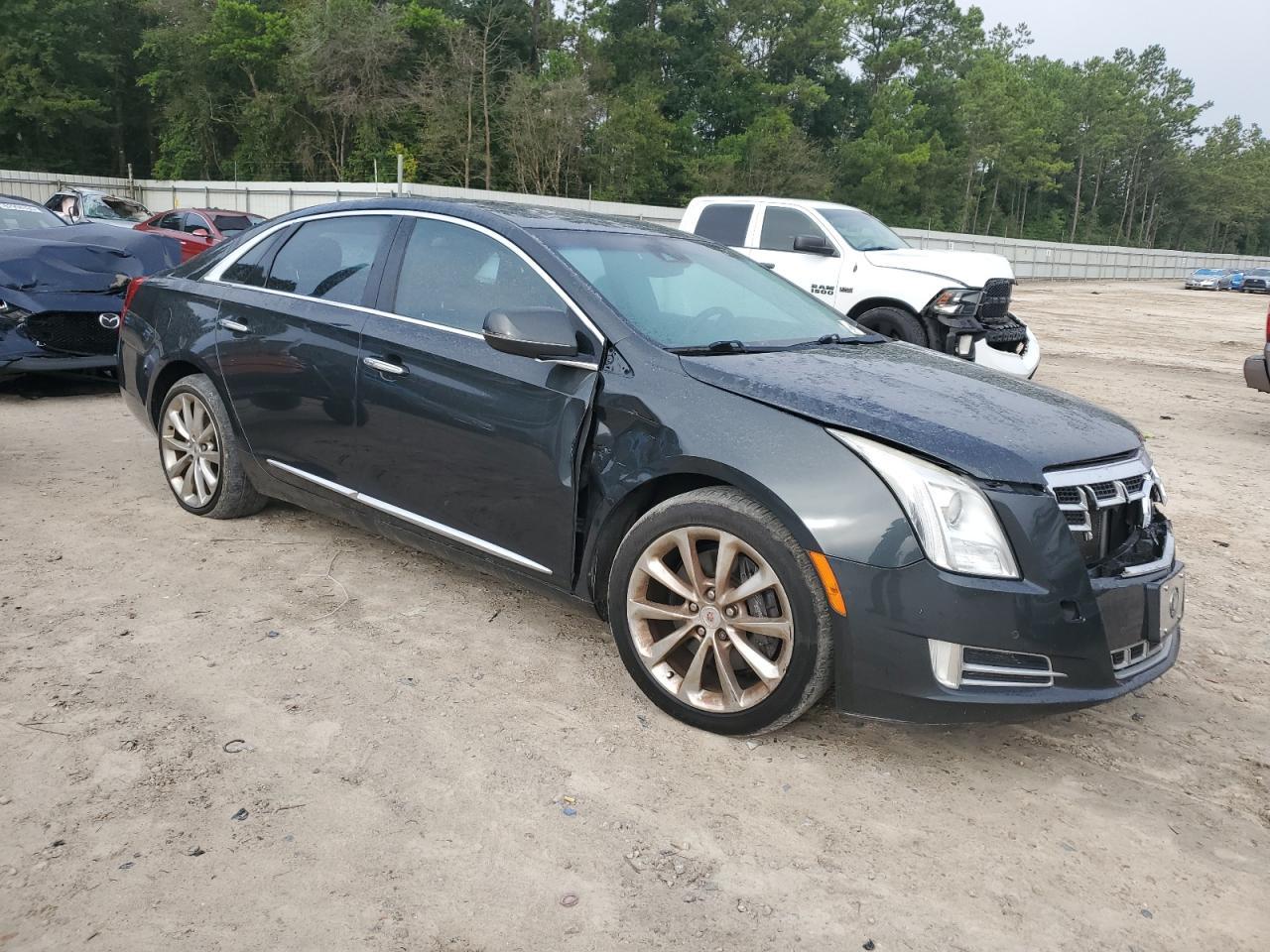 2013 CADILLAC XTS