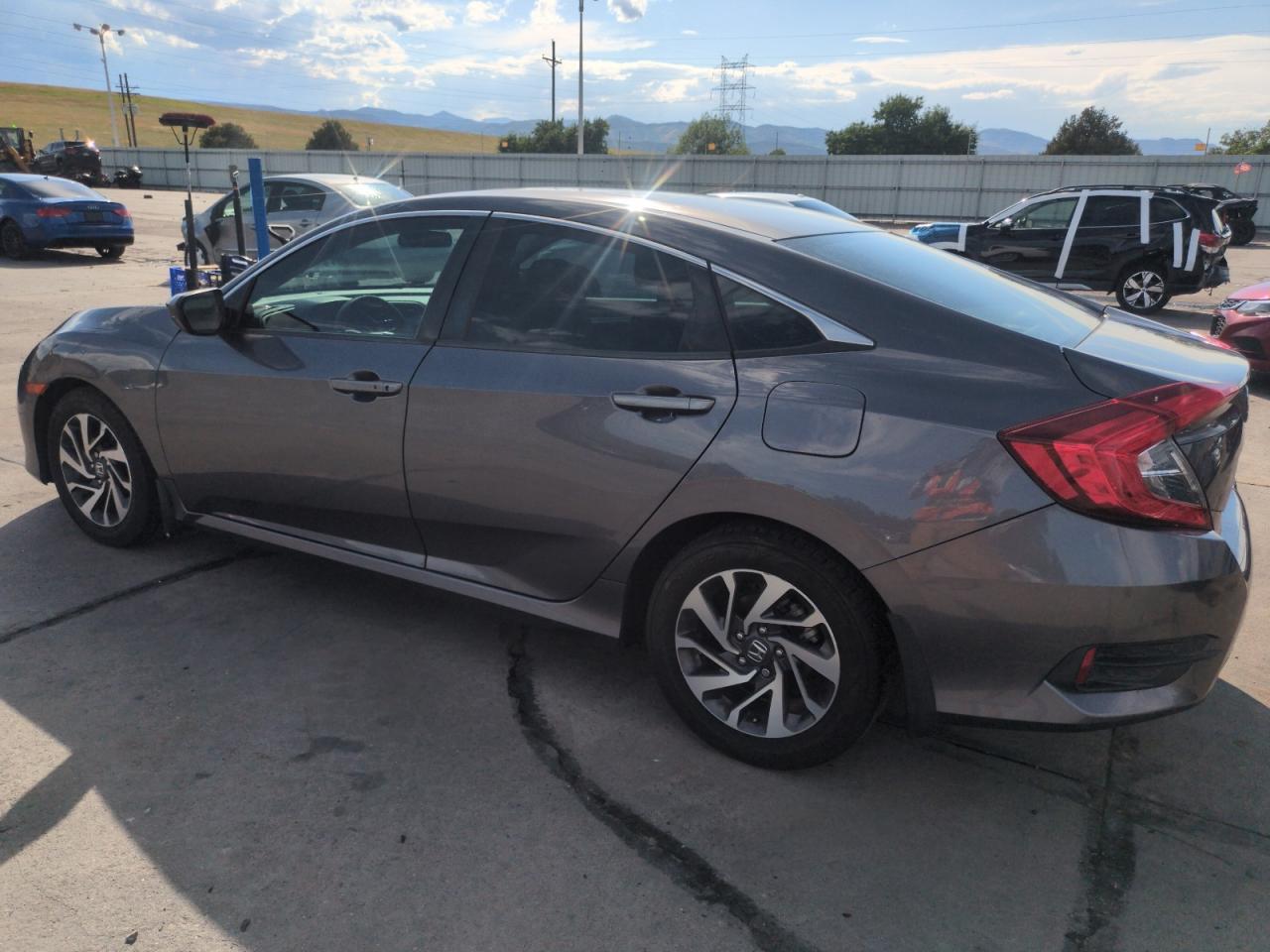 2016 HONDA CIVIC