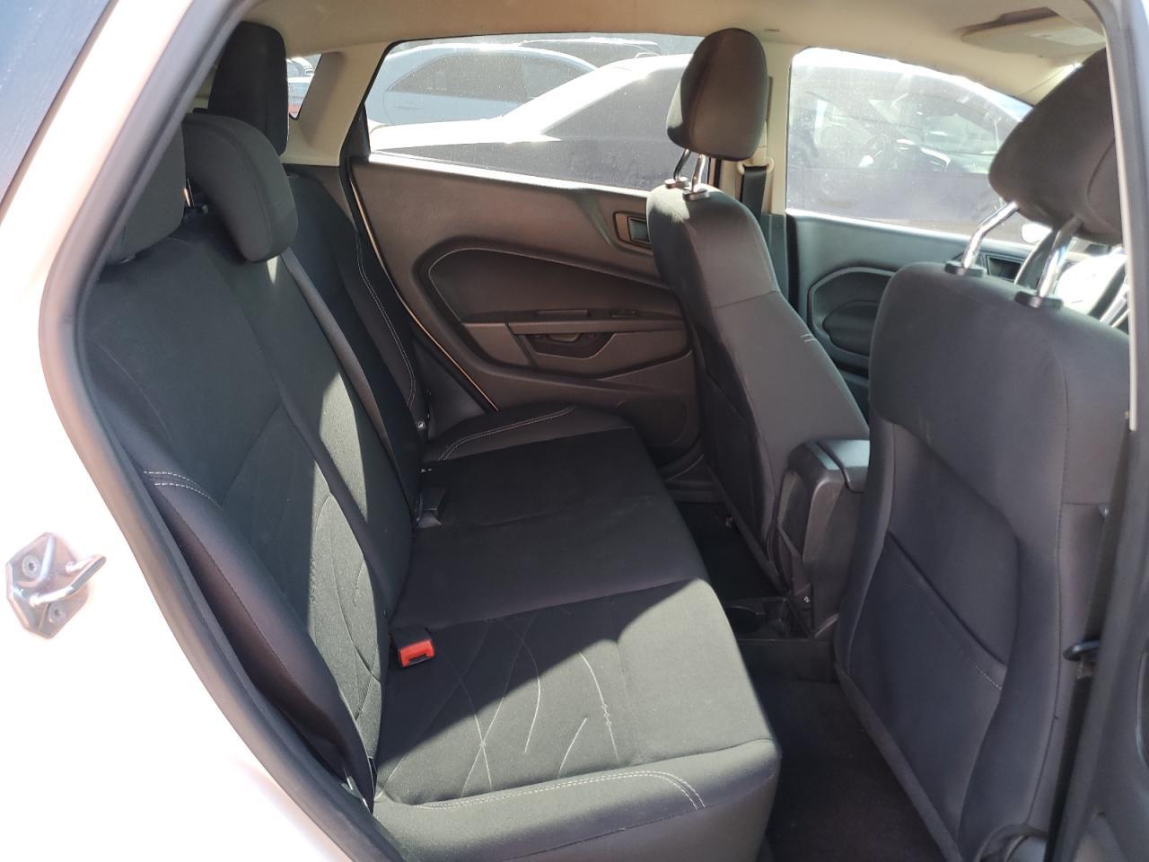 2017 FORD Fiesta
