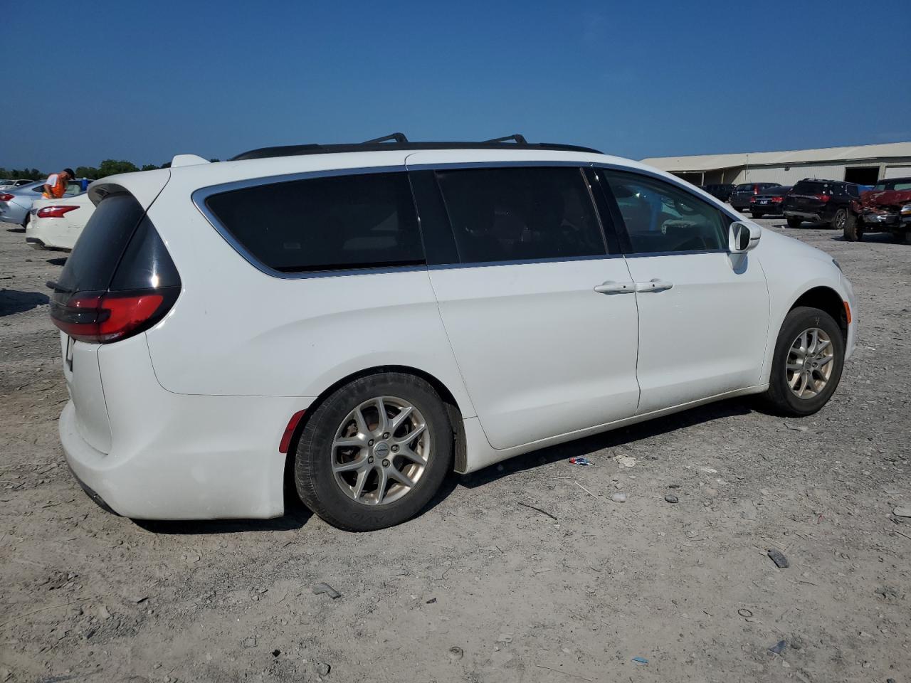 2022 CHRYSLER Pacifica