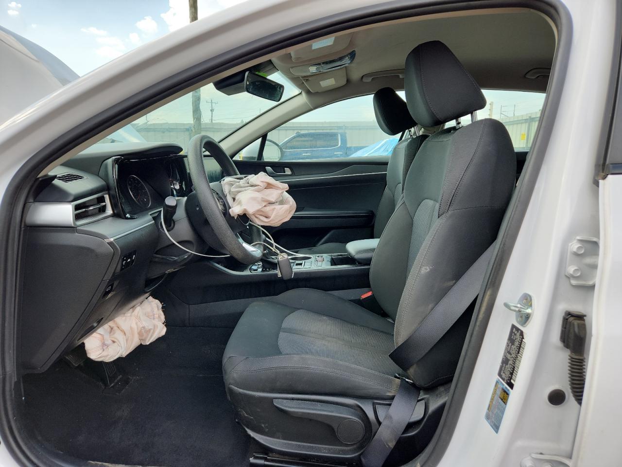 2022 KIA K5