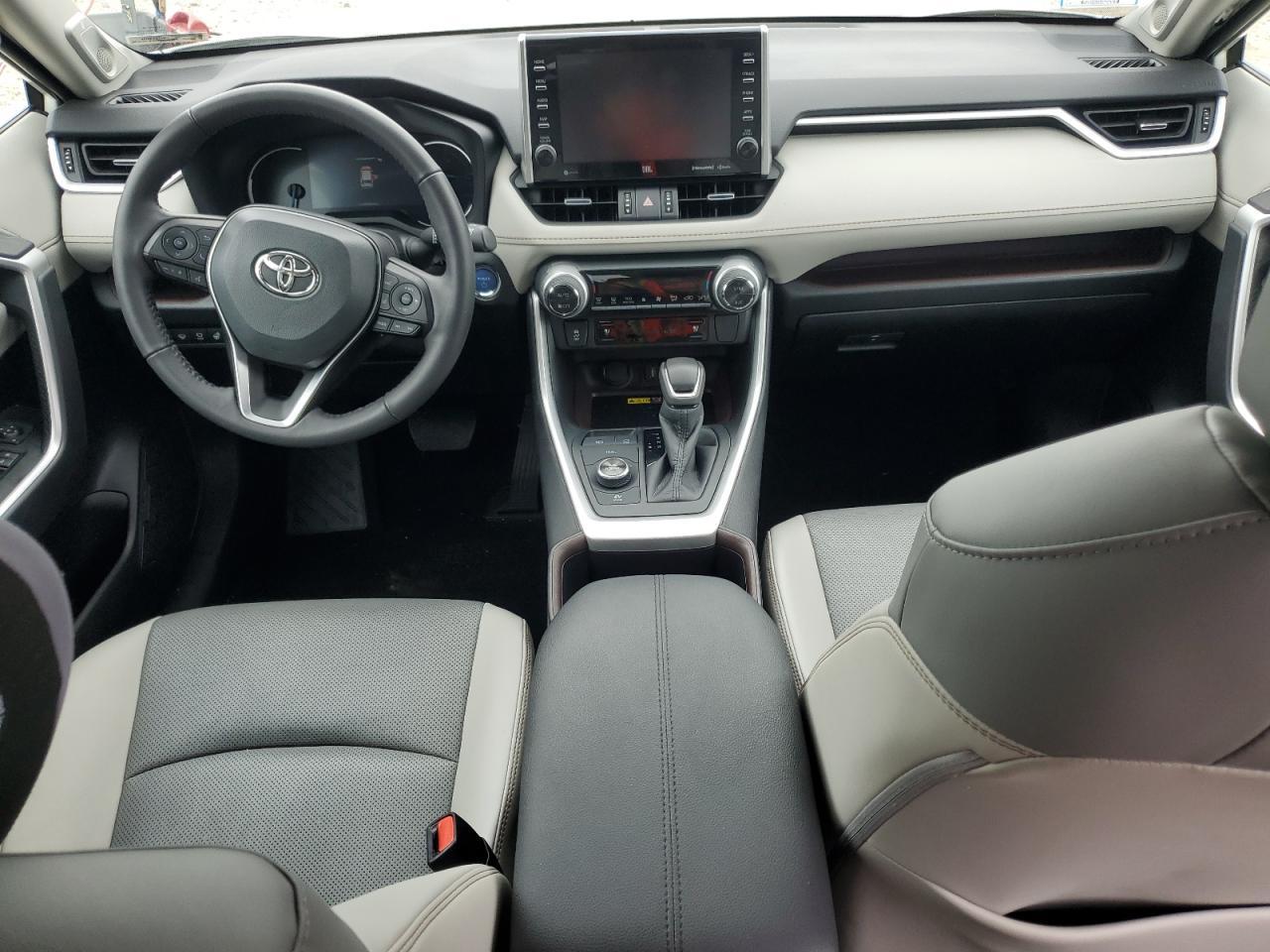 2022 TOYOTA RAV4