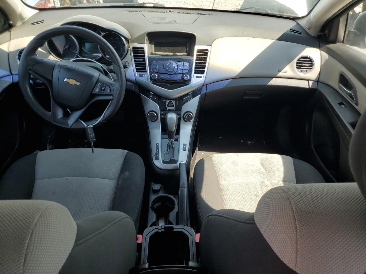 2011 CHEVROLET CRUZE