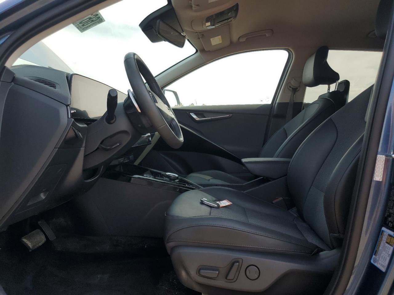 2023 KIA Niro