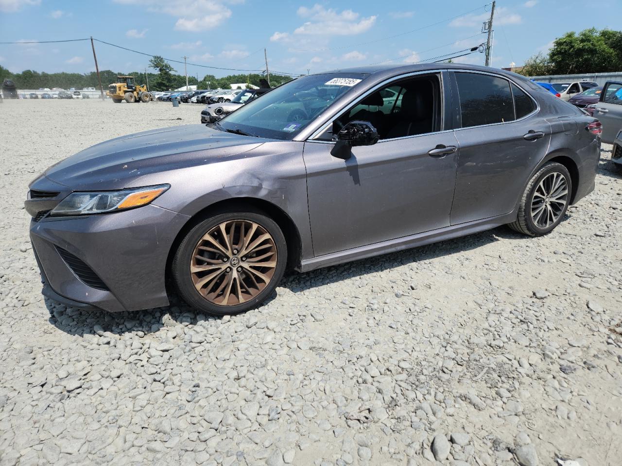 2018 TOYOTA CAMRY