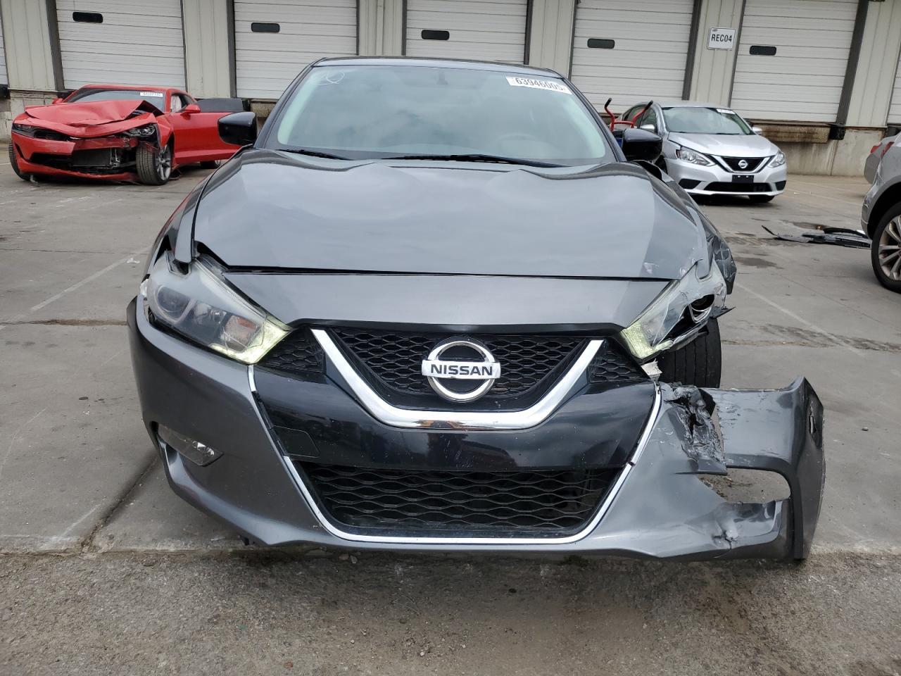 2018 NISSAN Maxima