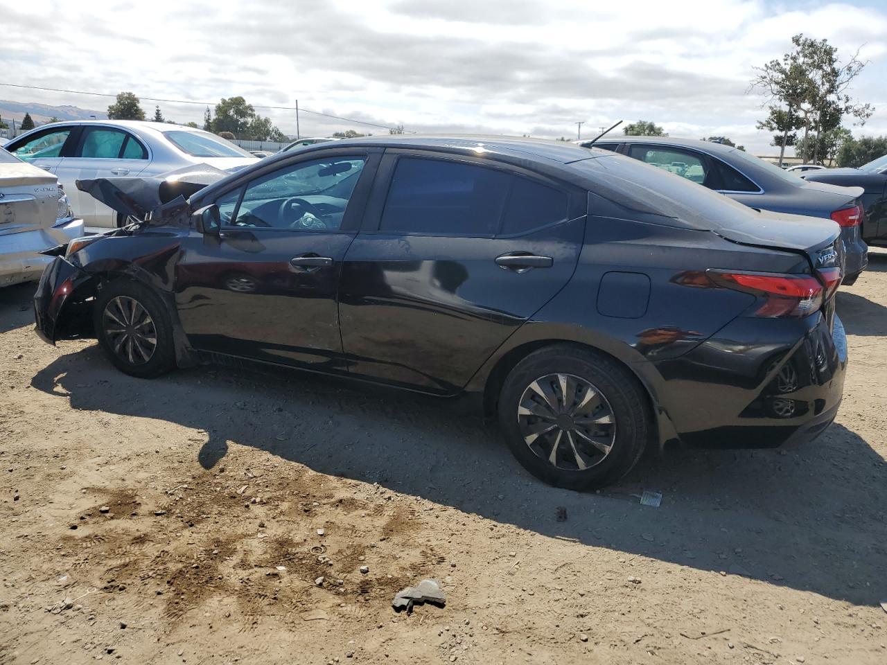 2020 NISSAN VERSA