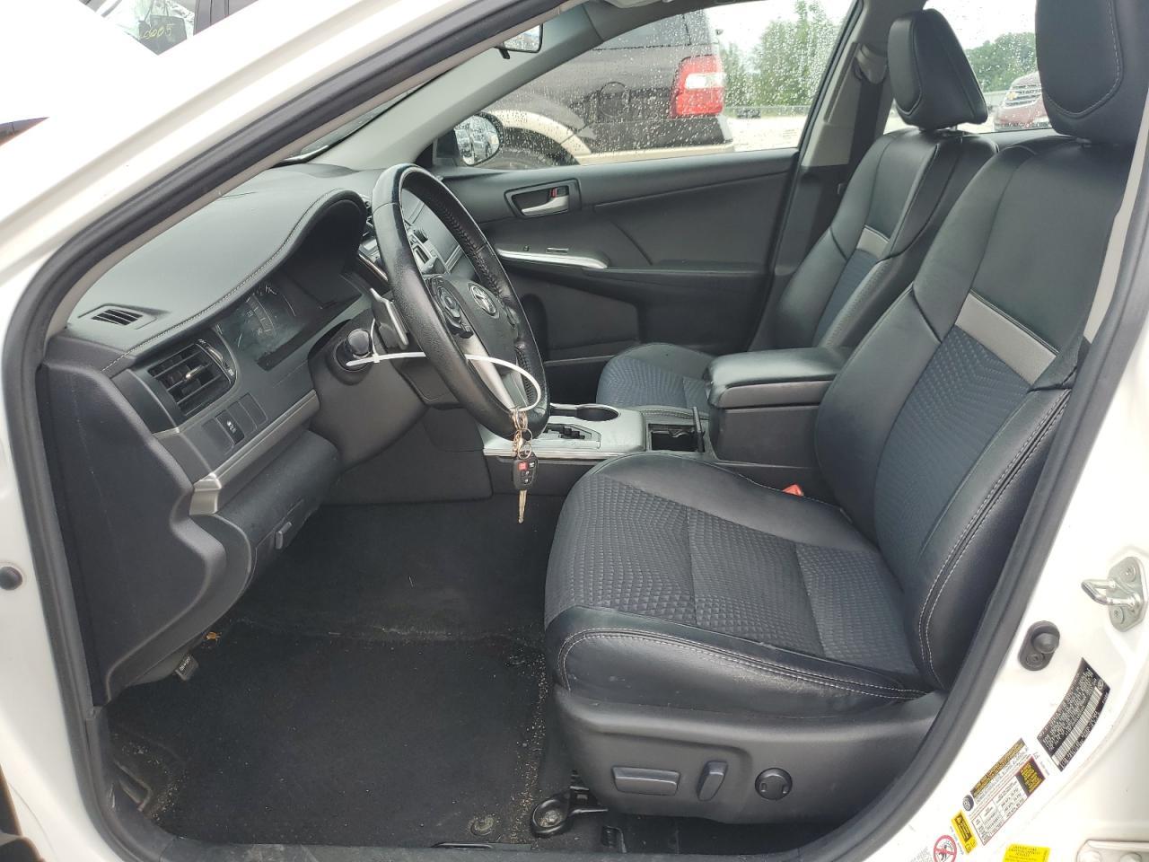 2014 TOYOTA CAMRY