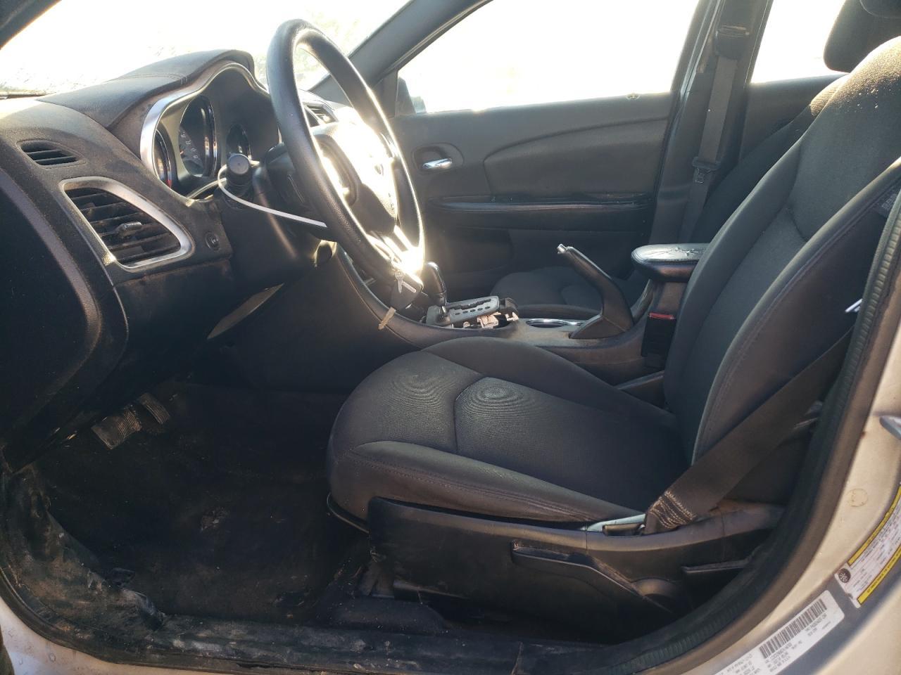 2014 DODGE Avenger