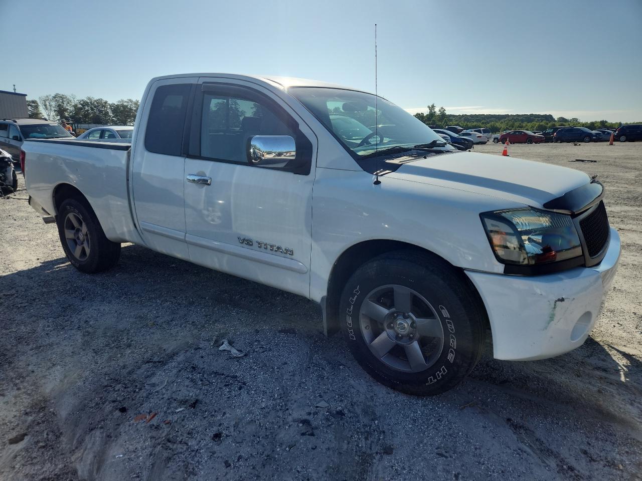 2005 NISSAN Titan