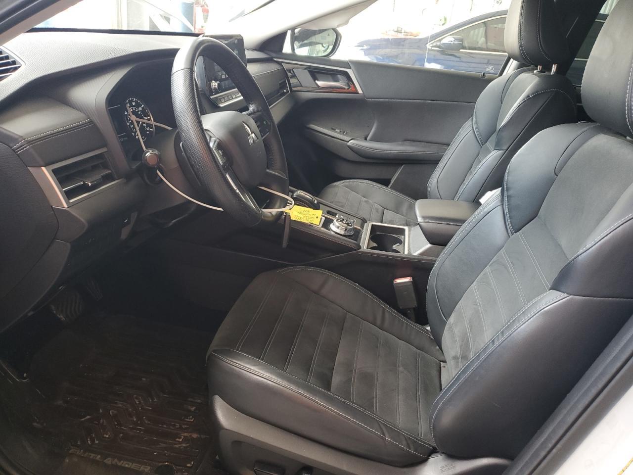 2022 MITSUBISHI outlander