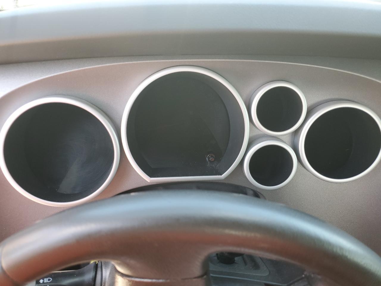 2011 TOYOTA TUNDRA