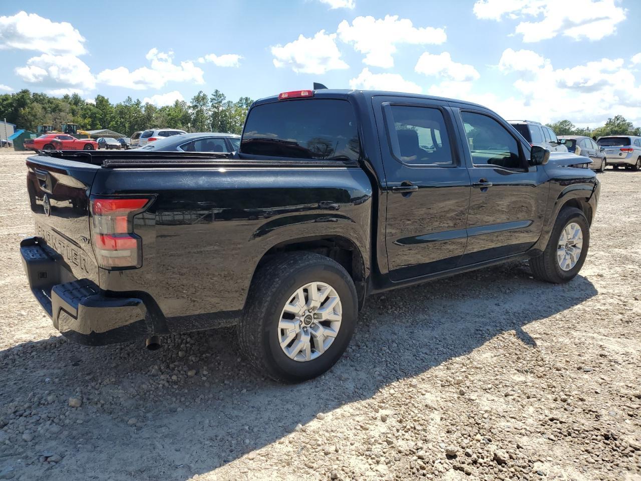 2022 NISSAN Frontier