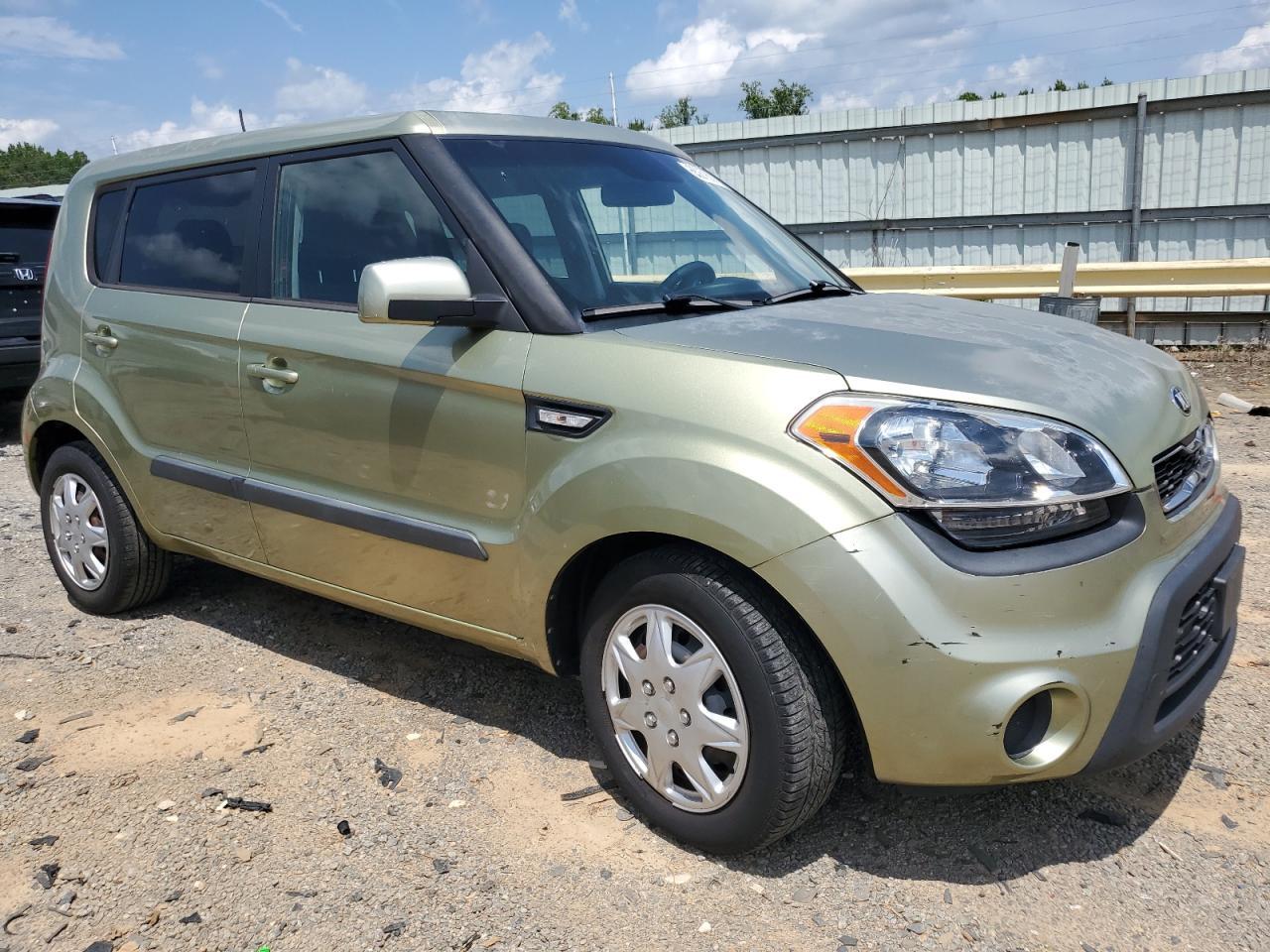 2013 KIA SOUL