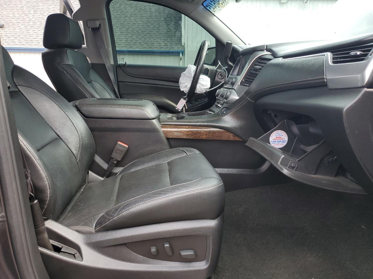 2017 CHEVROLET Tahoe
