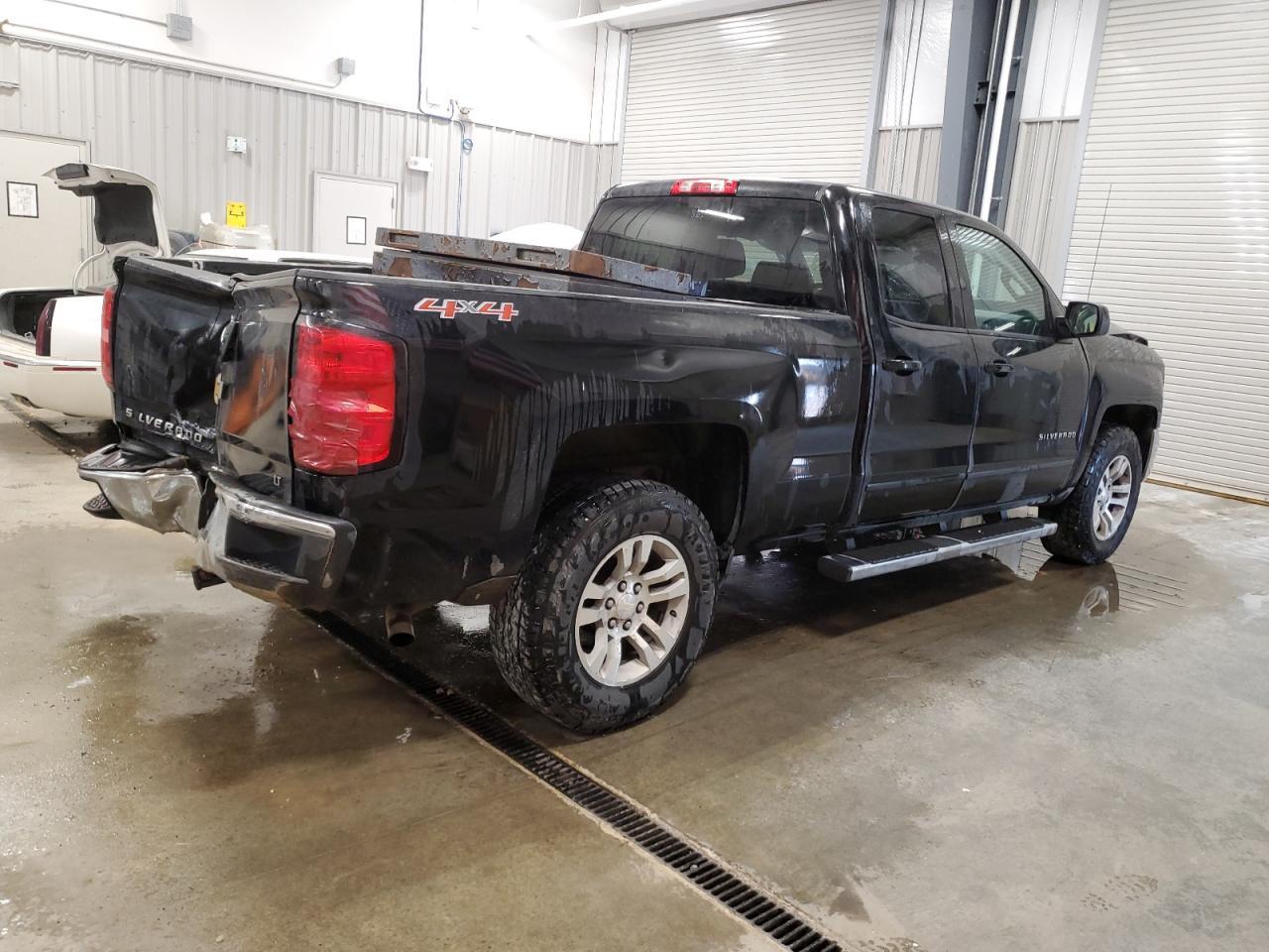 2017 CHEVROLET Silverado