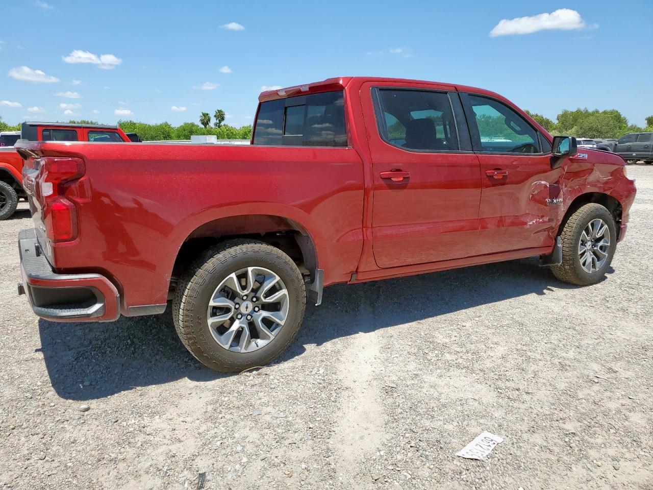 2025 CHEVROLET Silverado