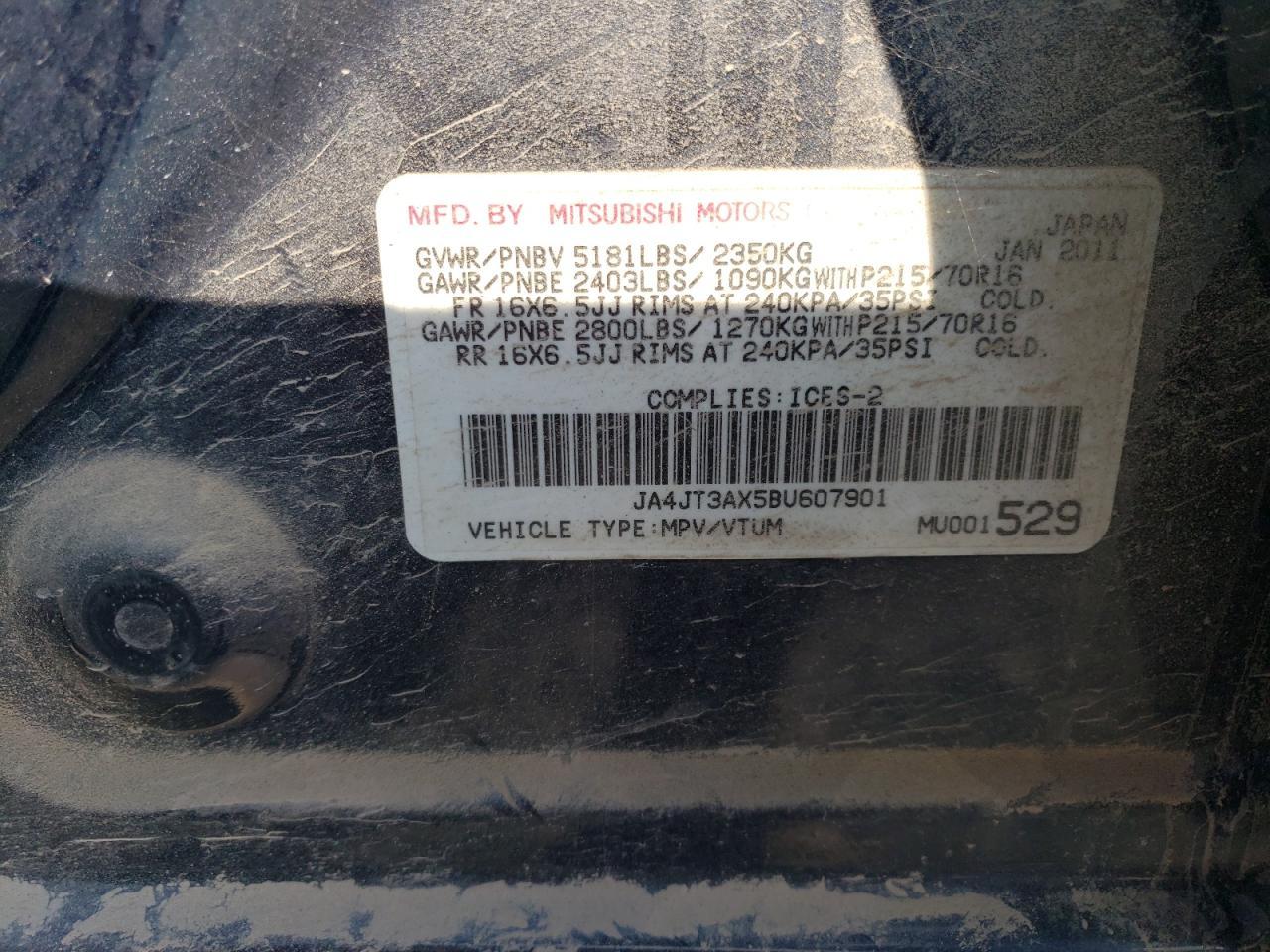 2011 MITSUBISHI outlander