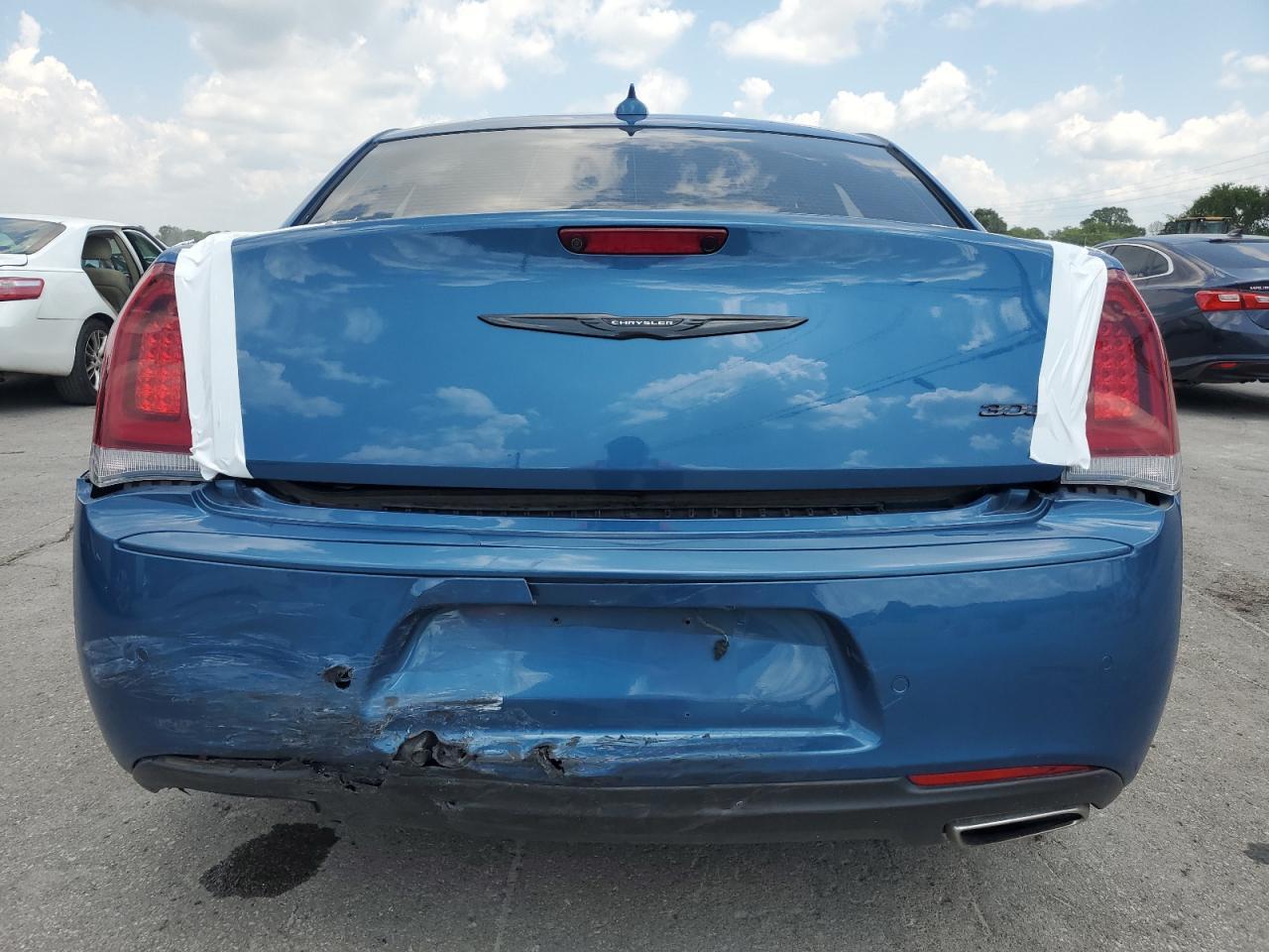 2022 CHRYSLER 300