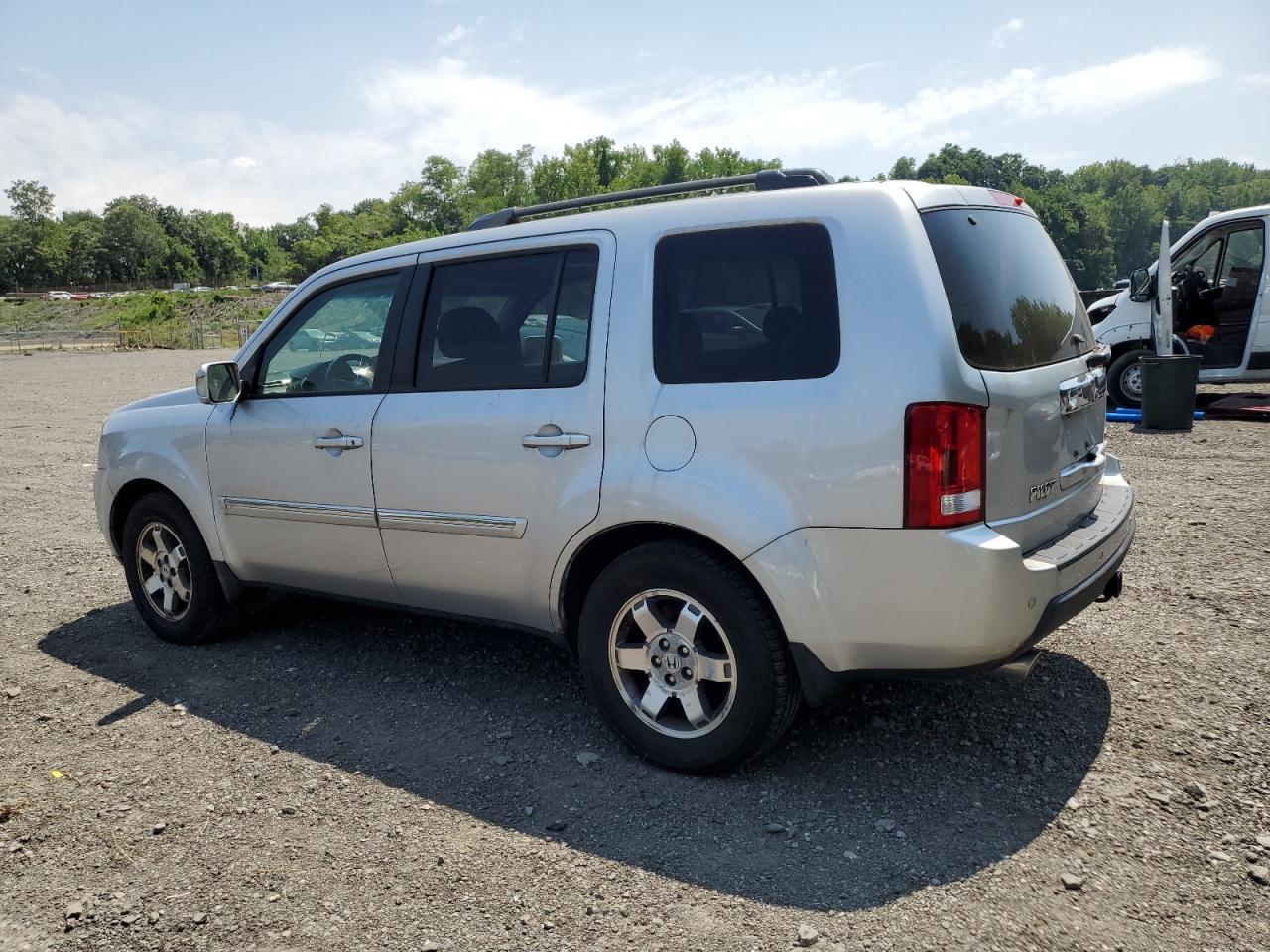 2011 HONDA PILOT
