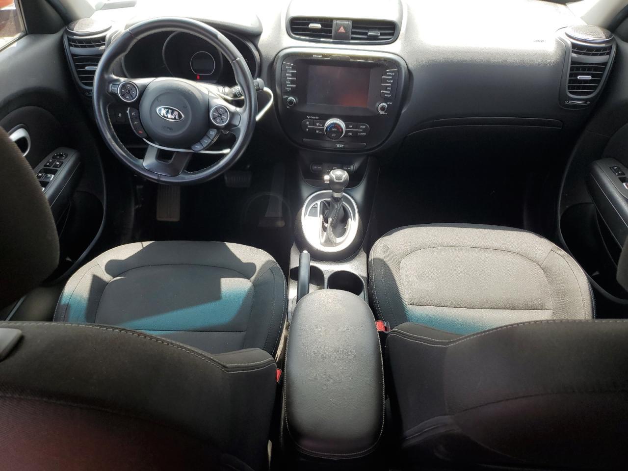 2018 KIA SOUL