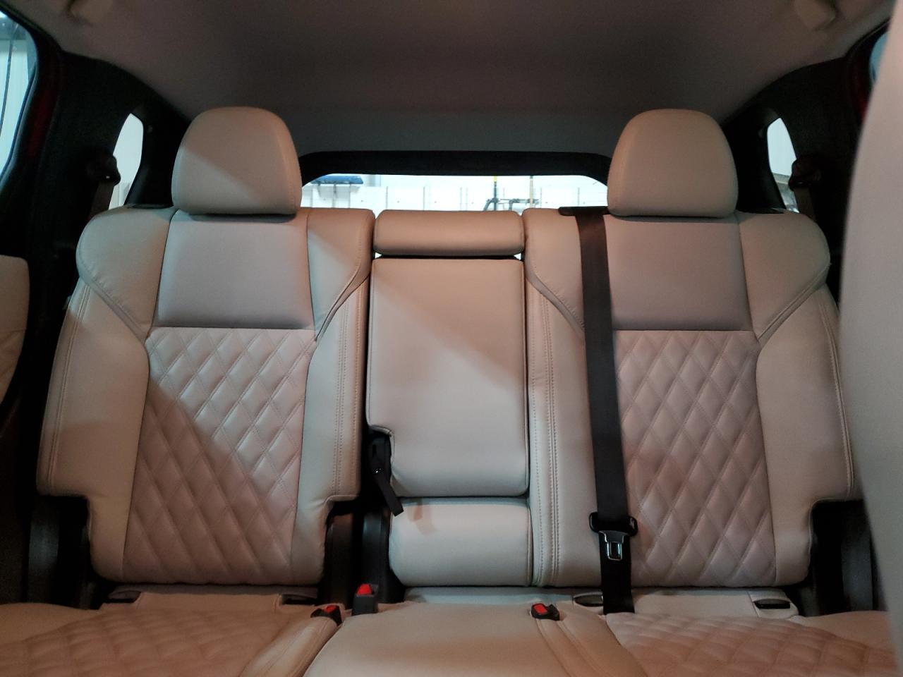 2022 MITSUBISHI outlander