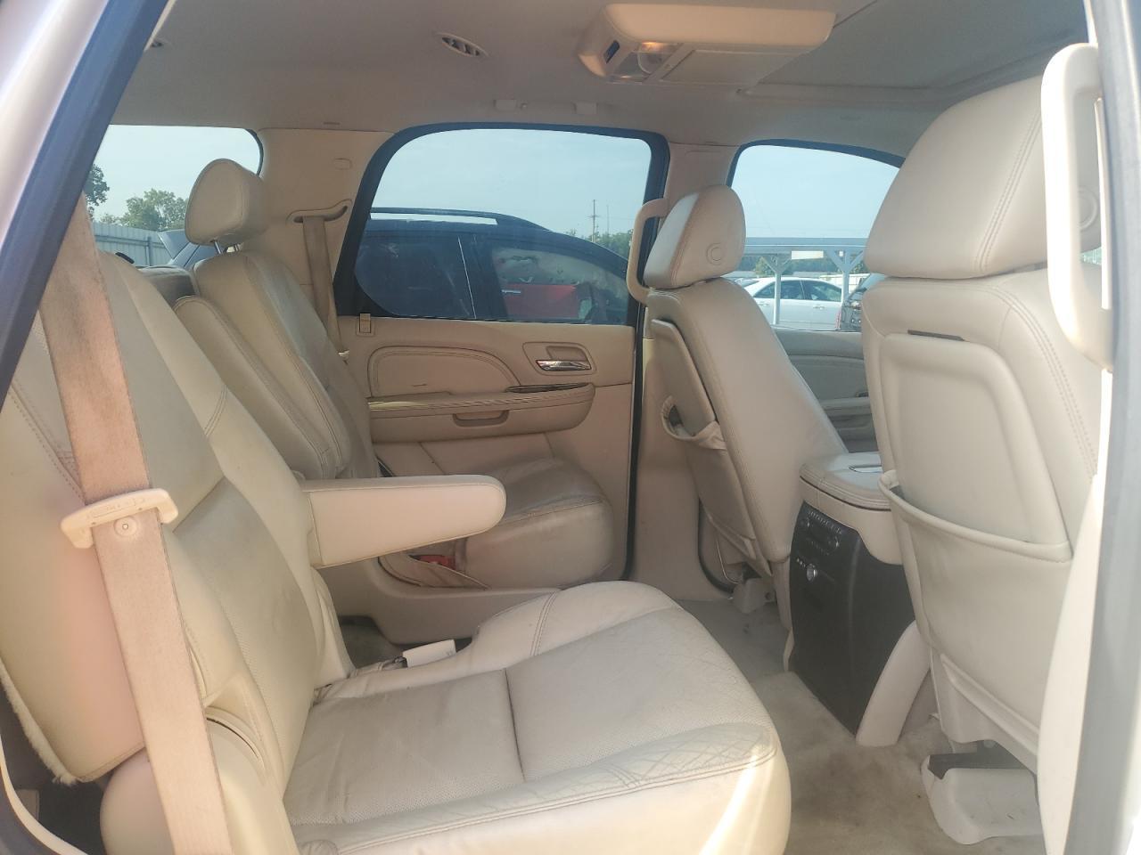 2008 CADILLAC ESCALADE