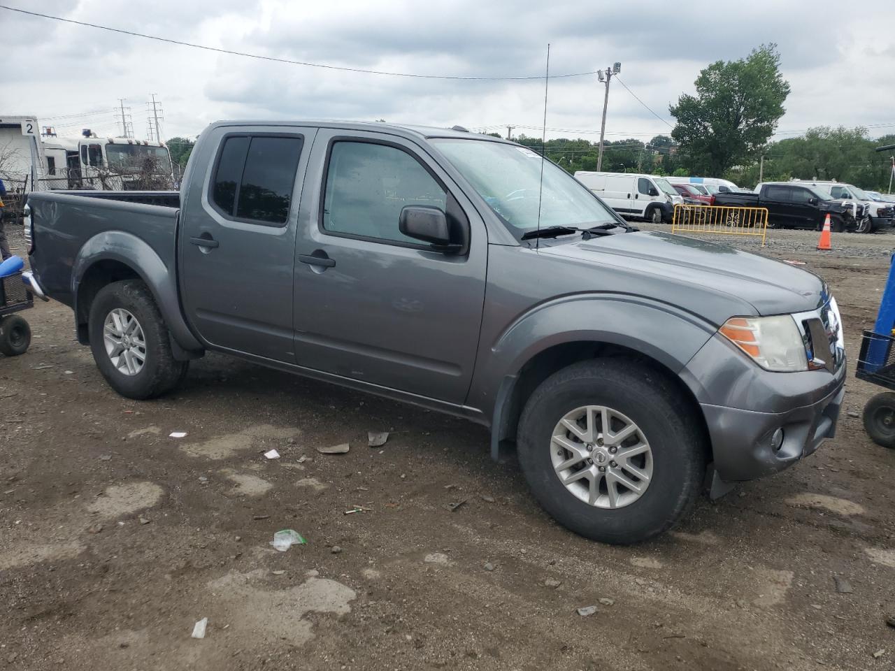 2016 NISSAN Frontier